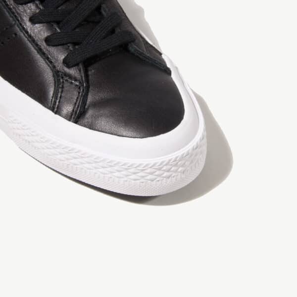 converse one star ox black leather zoom in