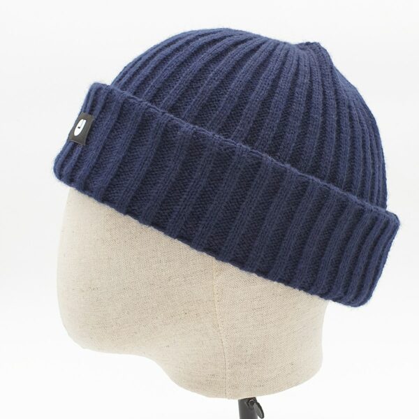 short navy beanie profile dcjeans