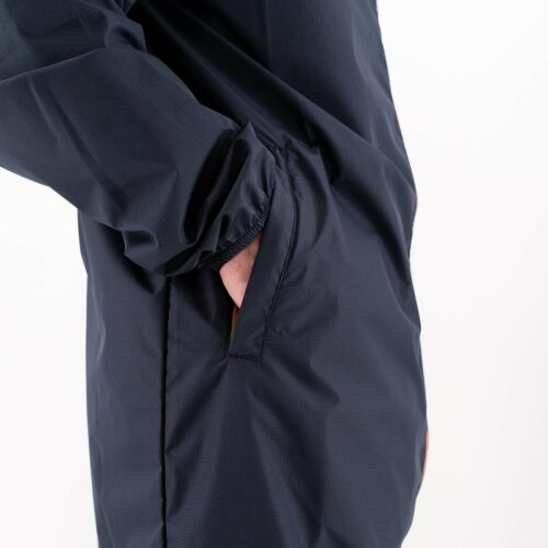waterproof-oversize-marine-dc-jeans-6