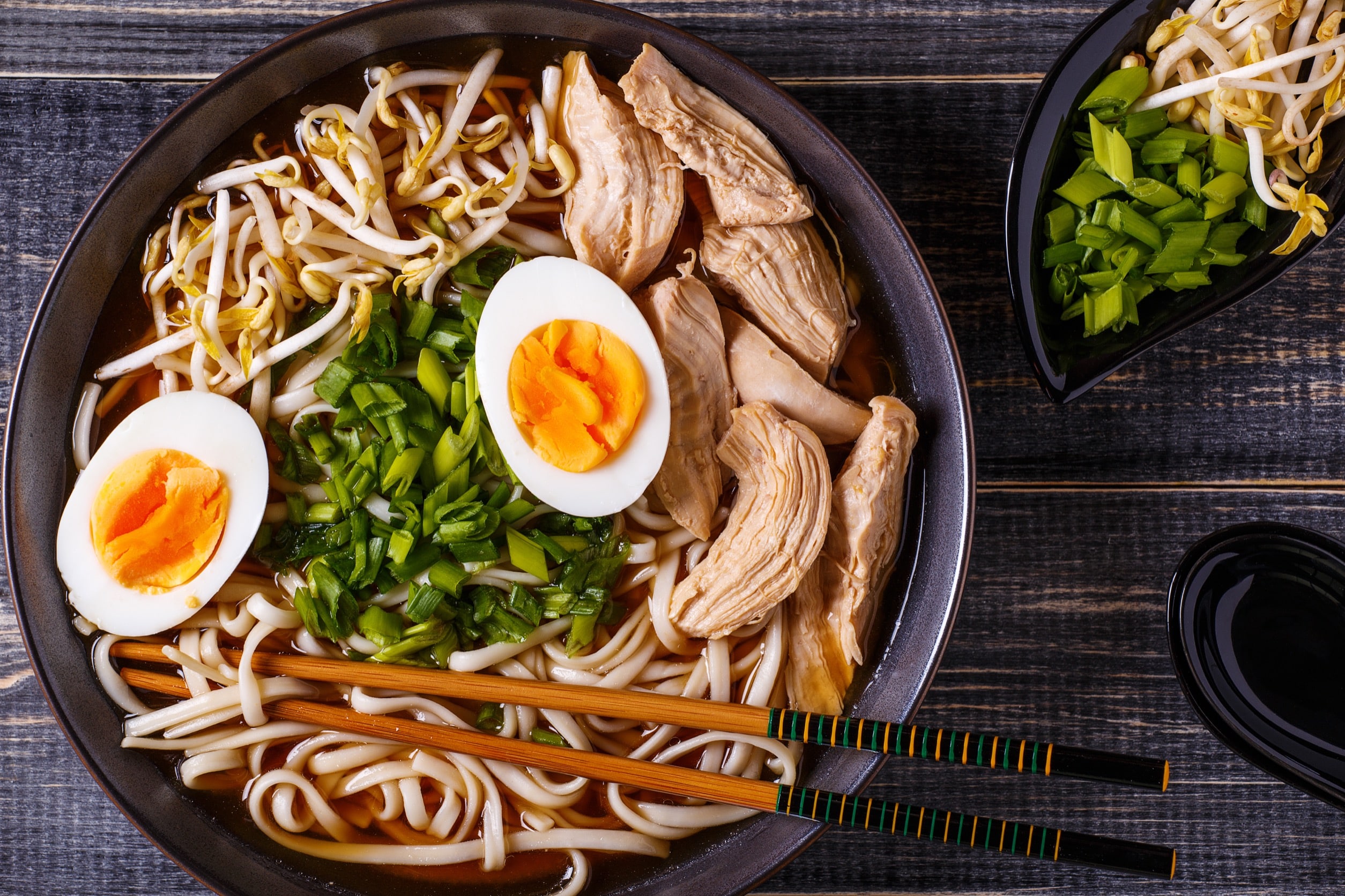 japanese-ramen-soup-chicken-egg-noodles