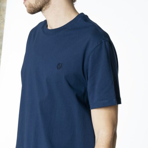 tshirt-hem-navy-dcjeans-4